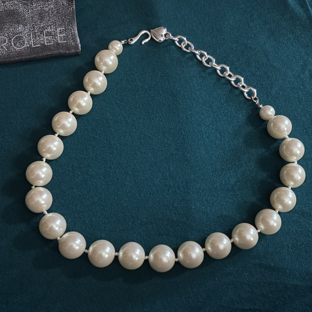 Carolee Pearl Chocker Necklace